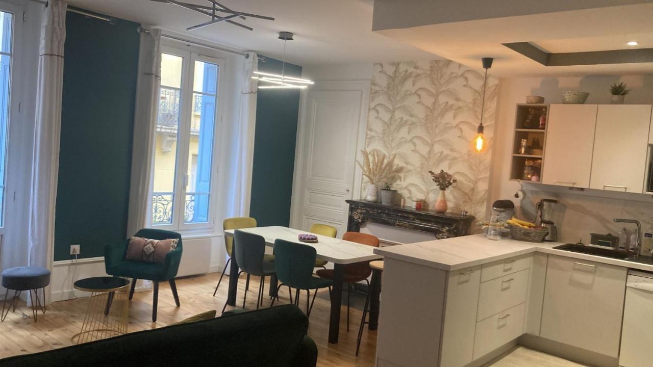 Chambre En Appartement Haussmannien En Centre Ville Сент Етиен Екстериор снимка
